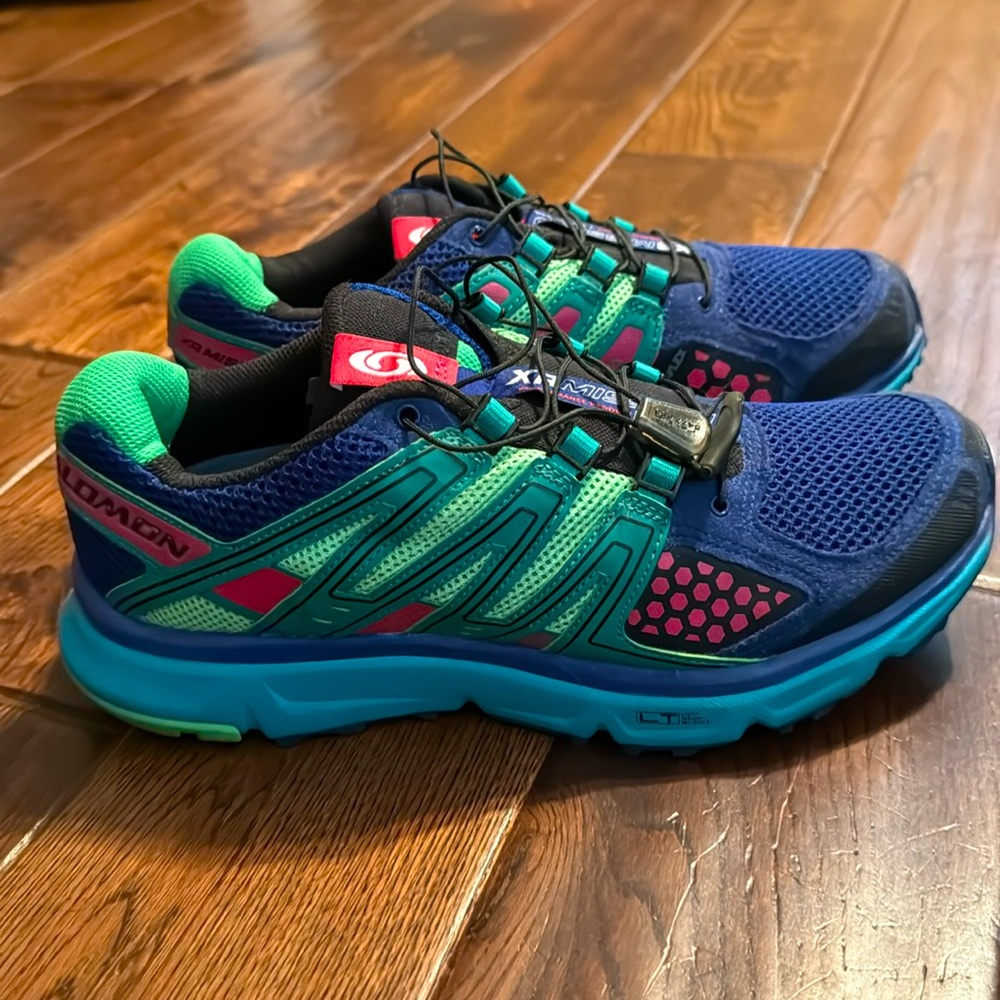 Salomon XR Mission Trail Running - Women’s 8.5 M -      Like New